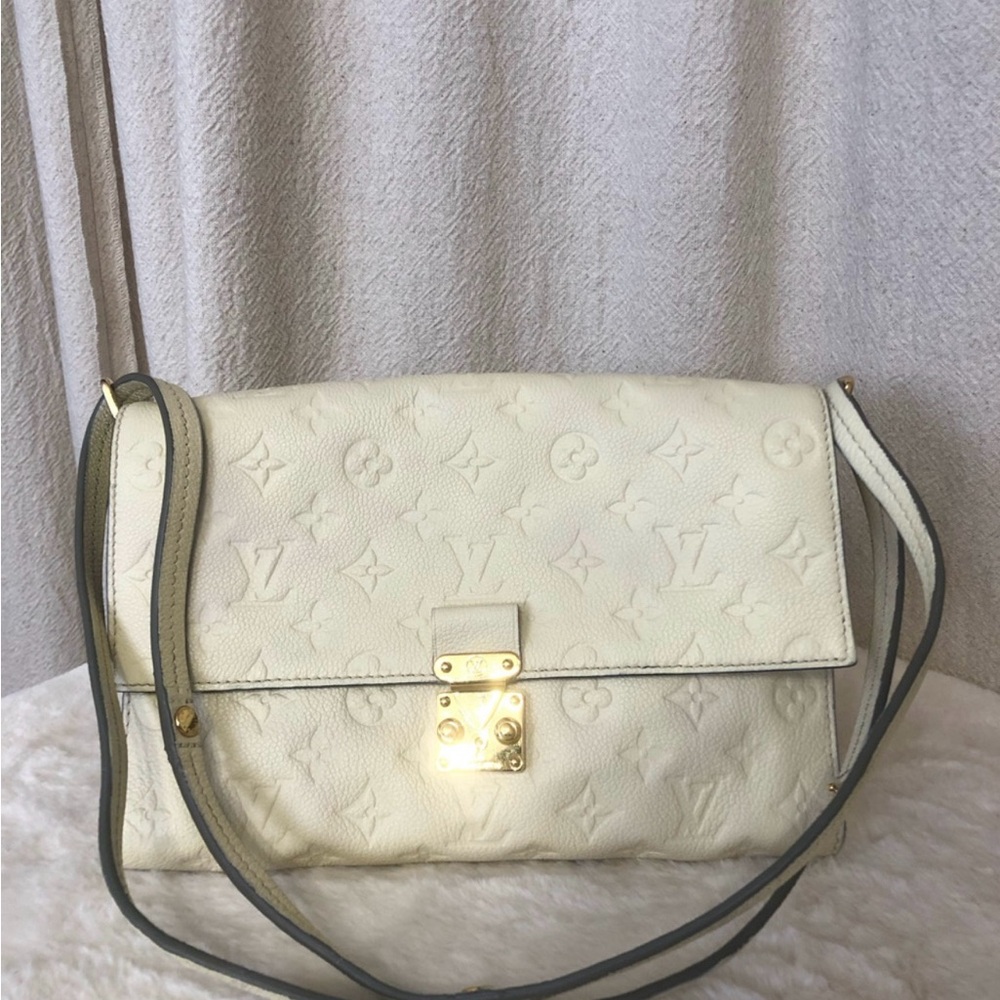 Louis Vuitton Empreinte Fascinante Bag in Neutral color